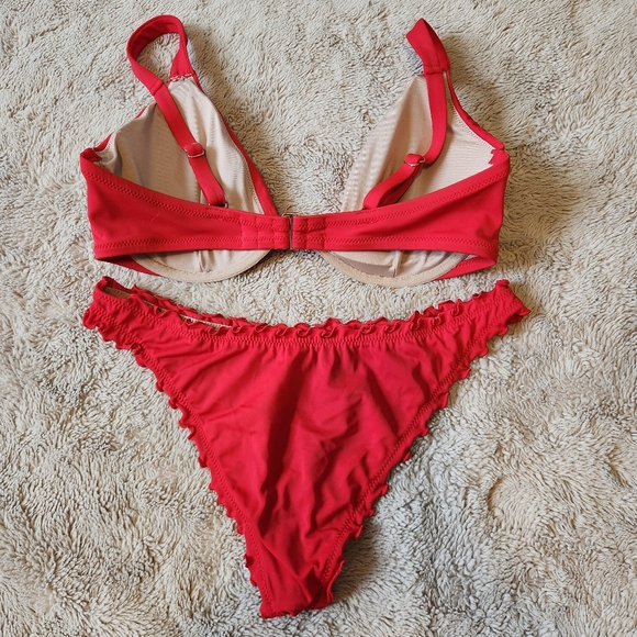 Red Women's Bikini Set - 34DD/M - Picture 2 of 4